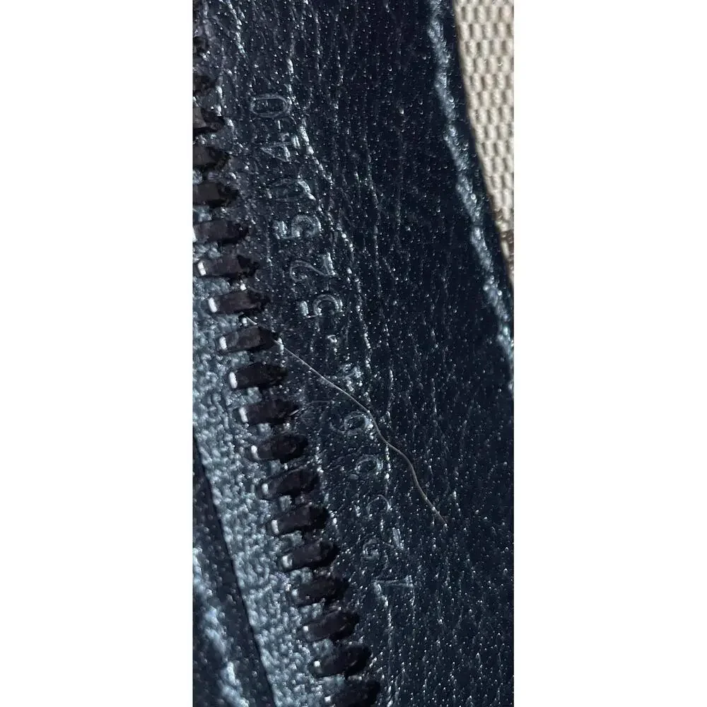 Gucci Tonal Gg Drawstring Tote Leather #249455G12B - Picture 6 of 6